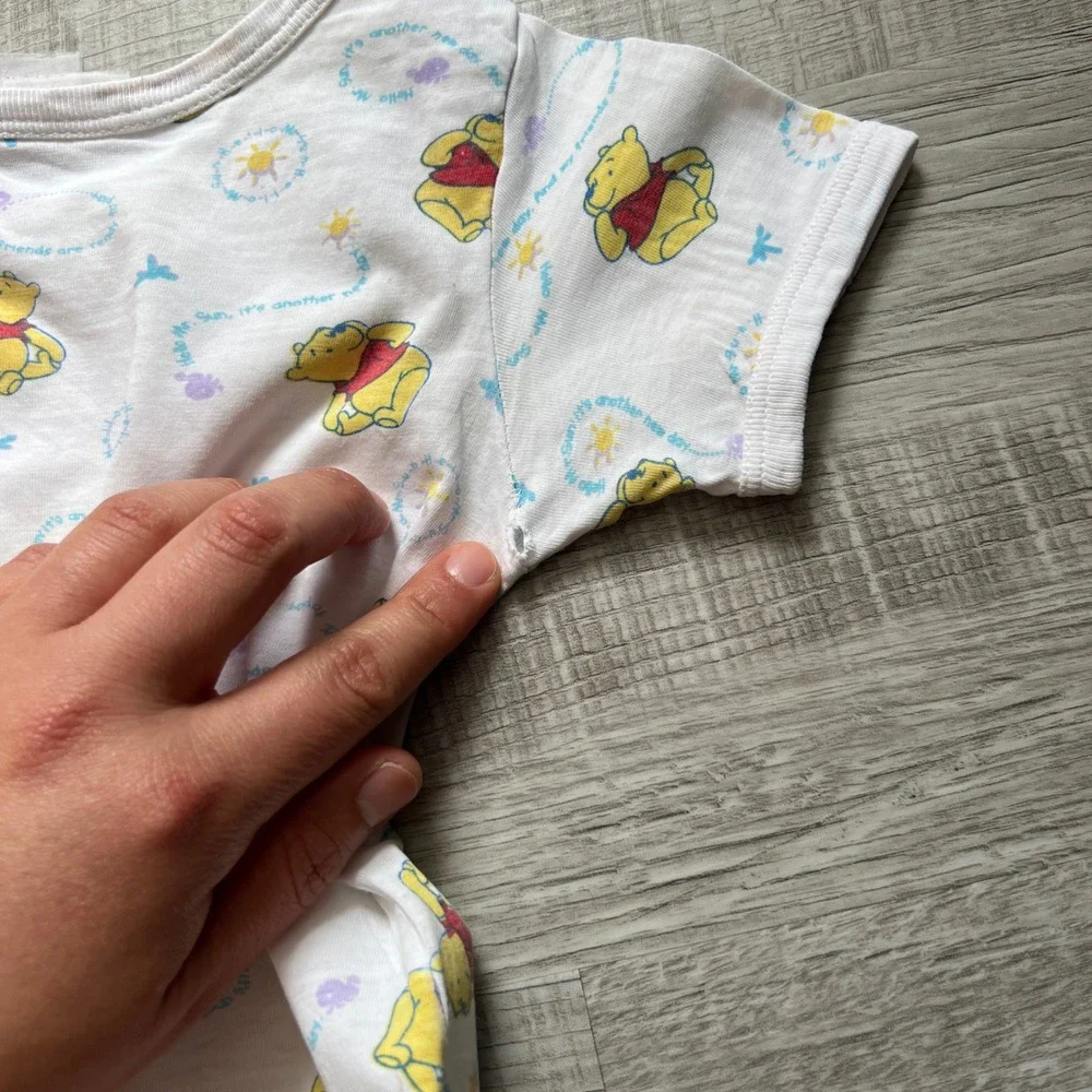 Vintage Winnie the Pooh Baby Bundle Sleeper Bodysuits Blanket Set White Yellow